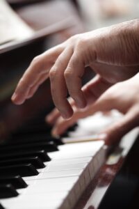 Boise Piano lessons for adults, children and teenagers with piano instruction from one of Boise's top piano instructors.